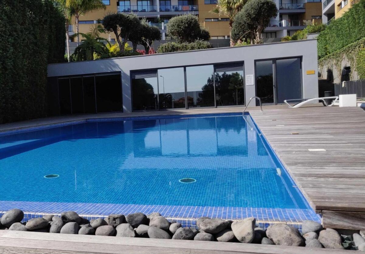 Condominio Zen Pearl-Luxury Com Piscina Funchal  Exterior photo